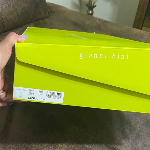 Gianni Bini Black Boots with Multicolor Embroidery - Picture 6 of 7